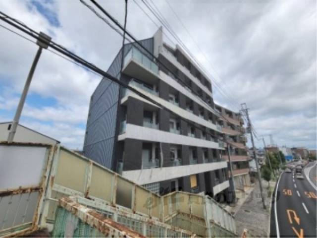 プリモ・レガーロ西京極外観写真2