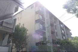 洛西新林北団地１７号棟外観写真
