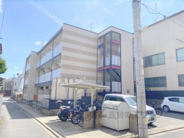 レオパレス洛南外観写真2