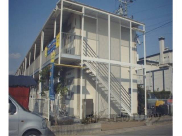 レオパレスフォレスト外観写真1