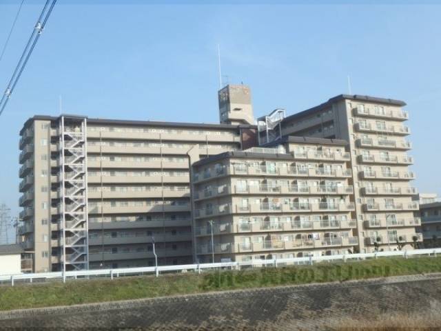 シャルマンコーポ神足外観写真1