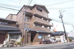 エリーフラッツ嵐山外観写真