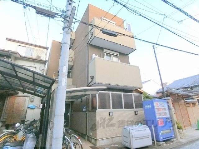 フラッティ丹波口外観写真1