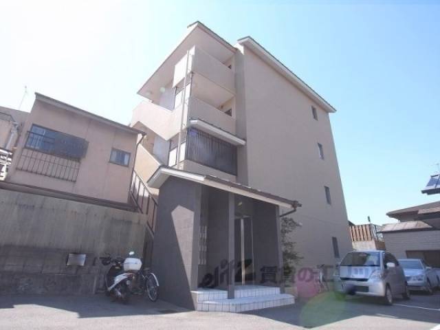 ヴェルキューブ石雲外観写真1