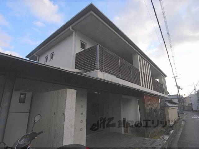 Ｗ．ＤＥＣＯ外観写真2