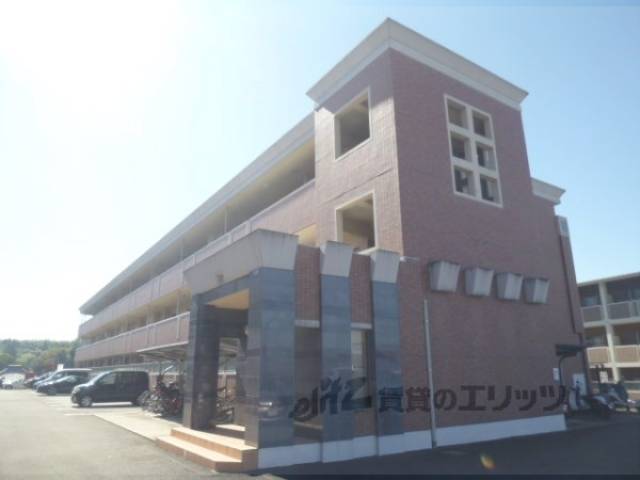 シャルマン小野外観写真2