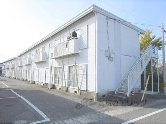 エステート近畿日野外観写真2