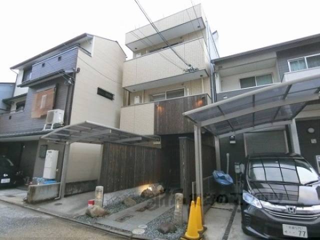 アンクル島原外観写真3