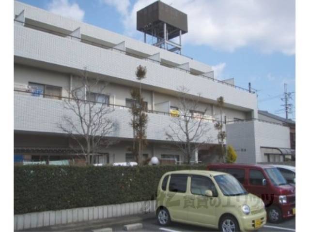 ロイヤルハイツ河合外観写真1