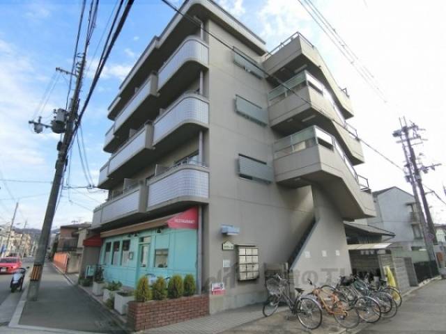 ラヴィール外観写真1