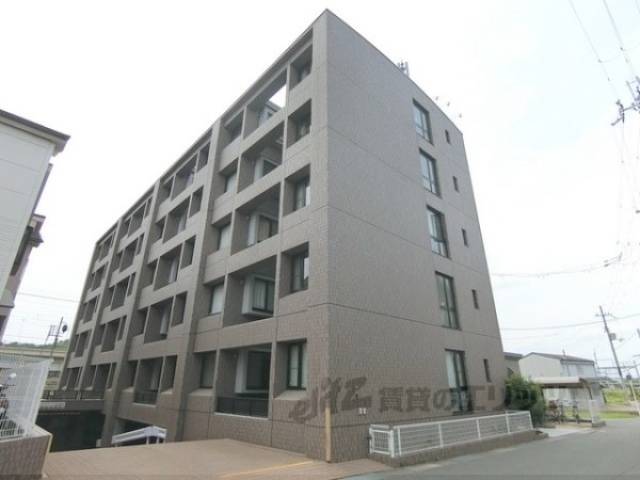 ＡＤＥＳＴ興戸外観写真1