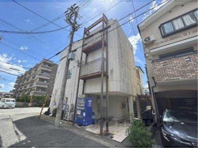 アーネストマンション１外観写真3