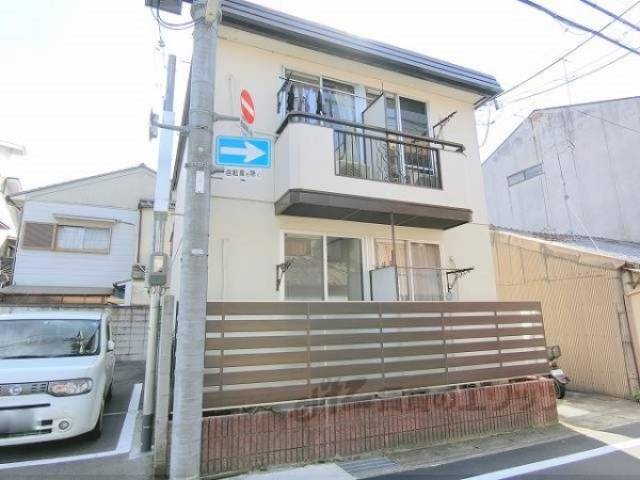 ヴィラ・ブルーエＡ外観写真3