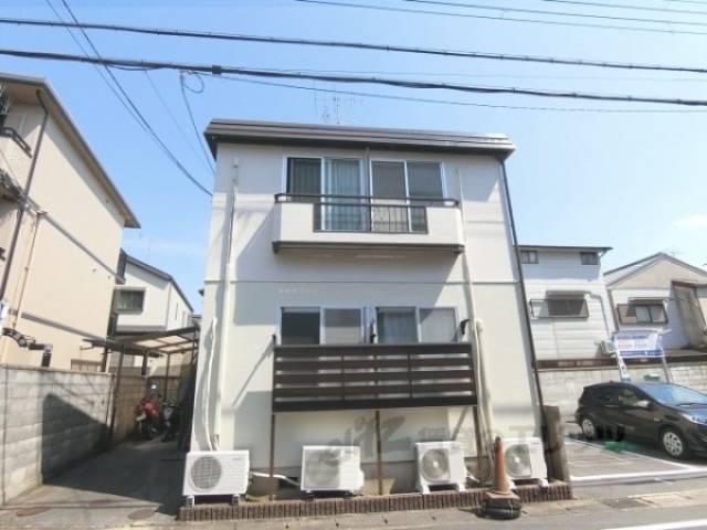 ヴィラ・ブルーエＢ外観写真2