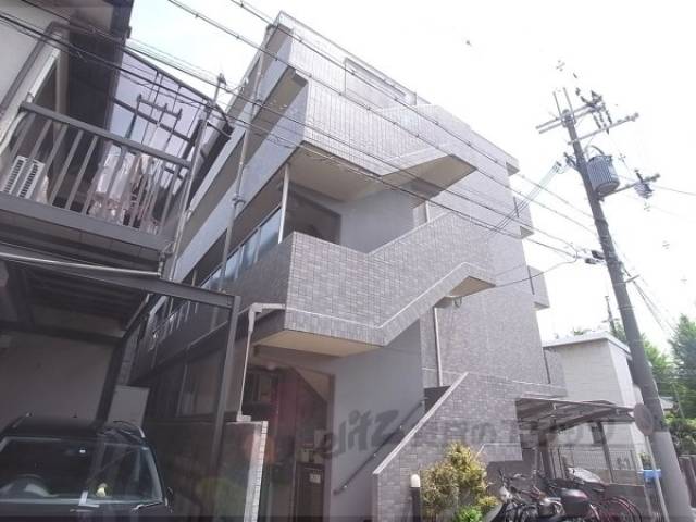 パルドエル外観写真2