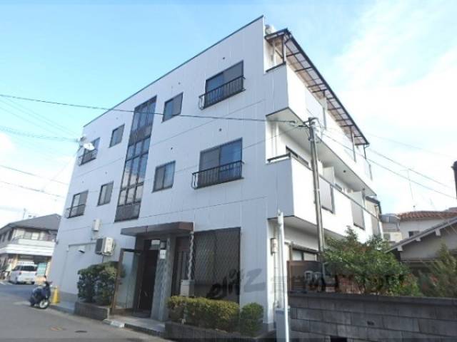 ローズハイム外観写真1