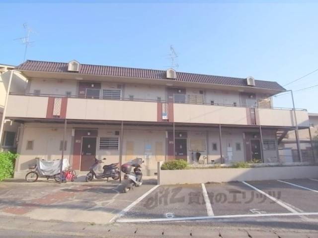 ファミーユ十権寺外観写真2