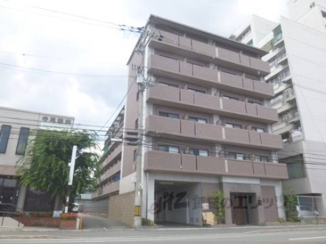 Ｇｒａｎｄ　Ｅ’ｔｅｒｎａ京都西京極外観写真1