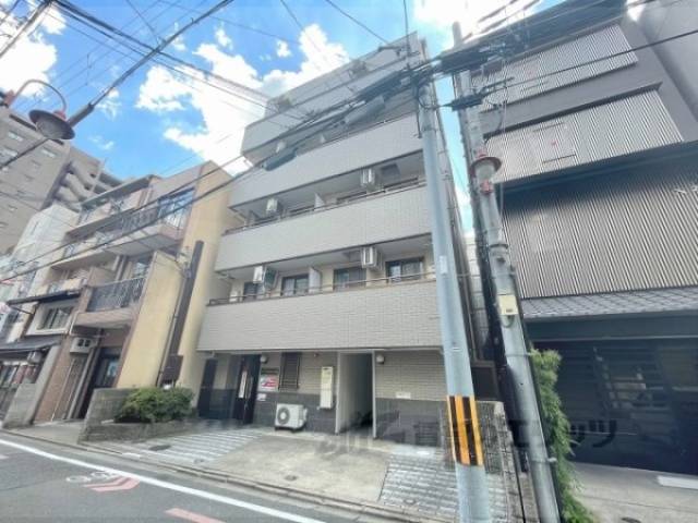 ヴィラカラスマ五条外観写真1