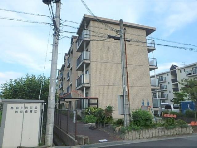 栗東ハイツＢ棟外観写真3