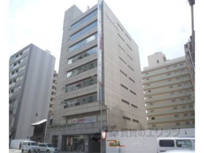 ヒラオカビル外観写真1