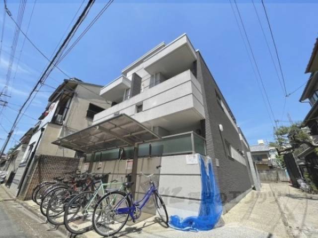 コンフォール吉田外観写真1