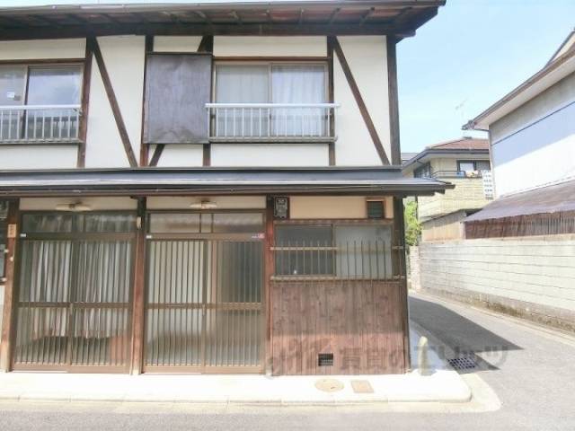 貸家外観写真2