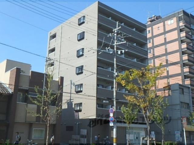 ミスター・キーズ西院外観写真2