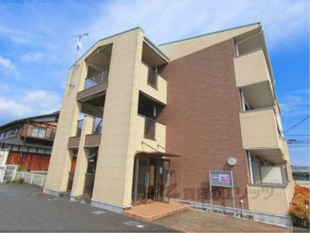 フィオーレ・N外観写真1