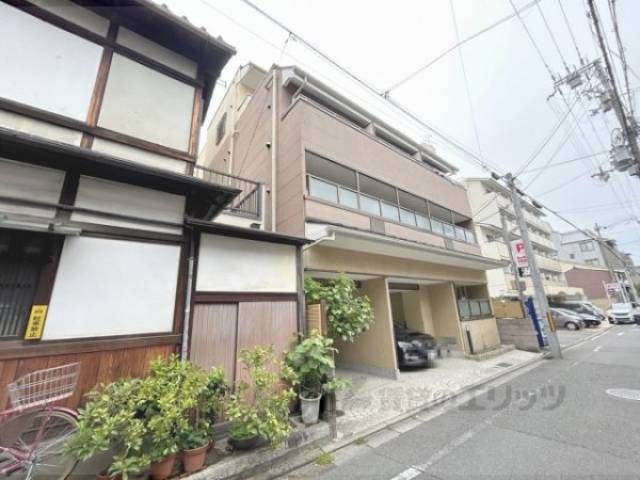 アパルトマン505外観写真2