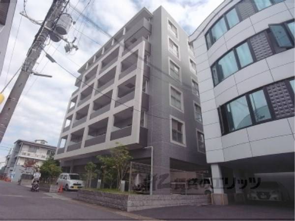 046081の外観写真