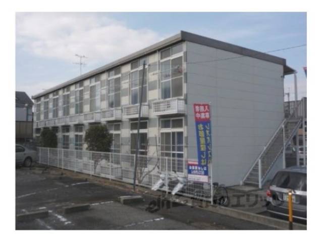 レオパレスカーサ石田大受外観写真2