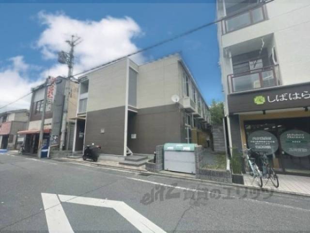 レオパレス伸和外観写真1