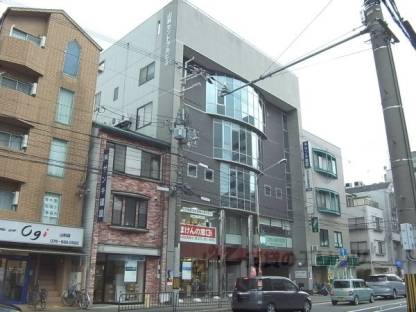 山科セントラルビル外観写真1