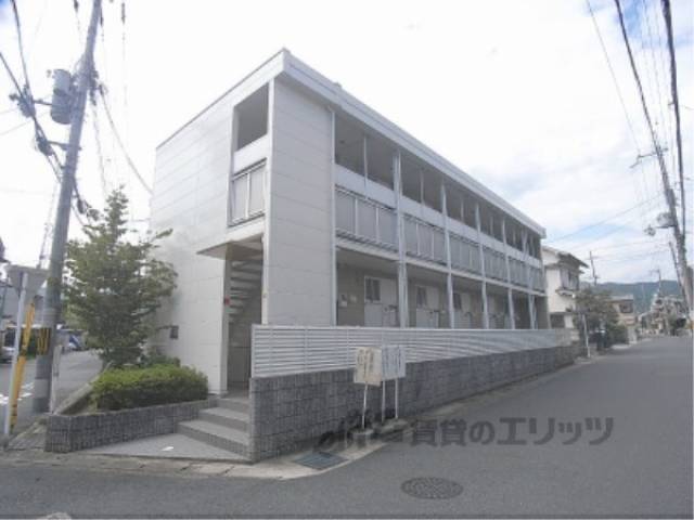 レオパレスグランブル外観写真3