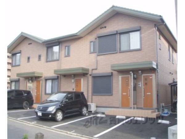 046884の外観写真