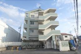 レイティー西大津３号館外観写真