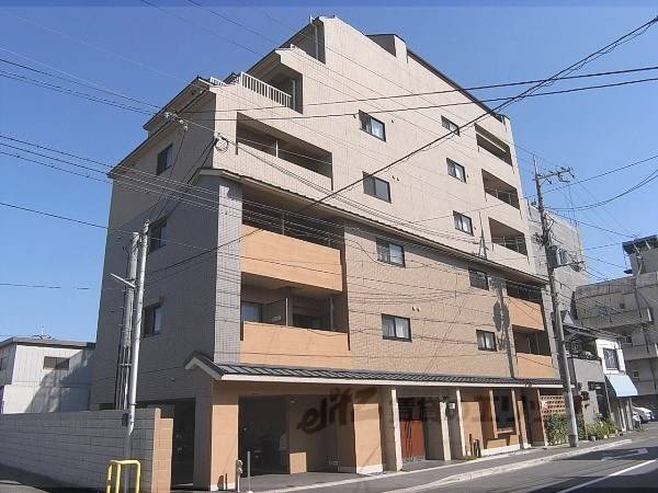 046986の外観写真