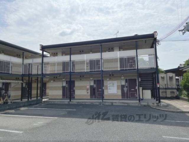 レオパレスブラッサム木津外観写真2