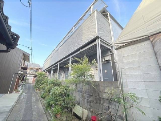 シティハイツ近衛外観写真1