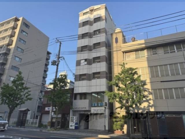 サテンドール千本外観写真3