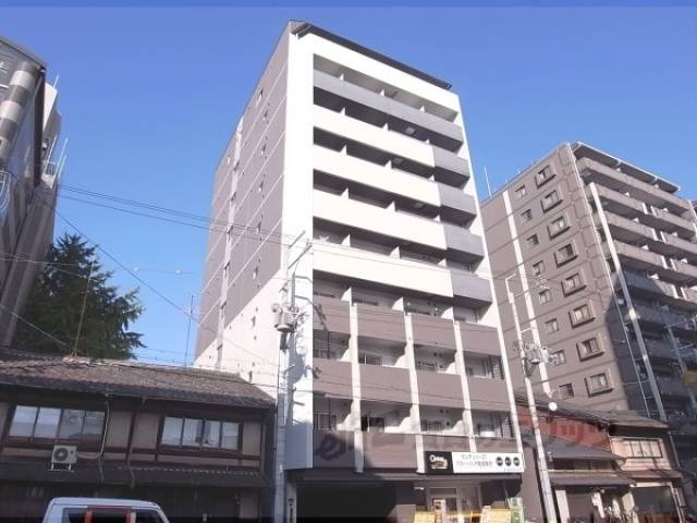 Ｙ’ｓ　Ｆｌａｔｓ西陣外観写真3