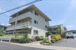 Ｌａ・ｖｉｌｌａ・ｄｅ・ｒｅｖｅ柊　東棟外観写真