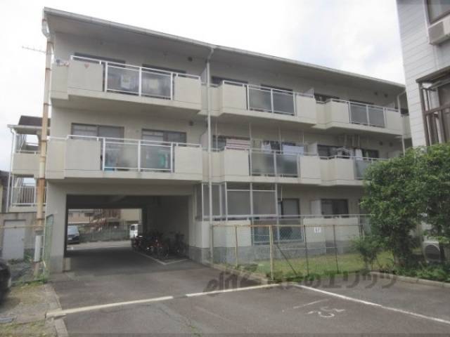 ドムール有栖川外観写真3