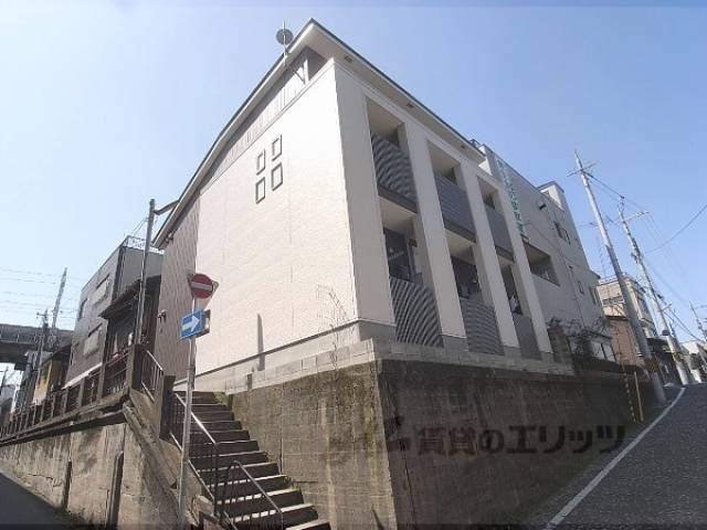Ｃａｓｔｌｅ　Ｓｈｉｎｒａｋｕ外観写真1