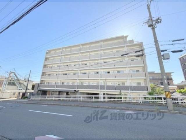 フォース三条外観写真2