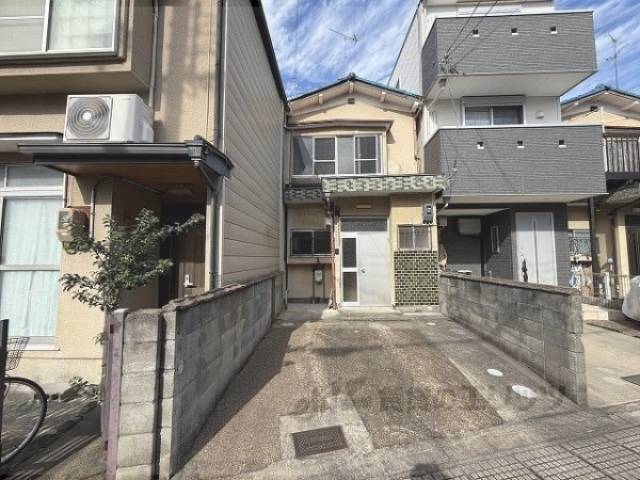 貸家外観写真2