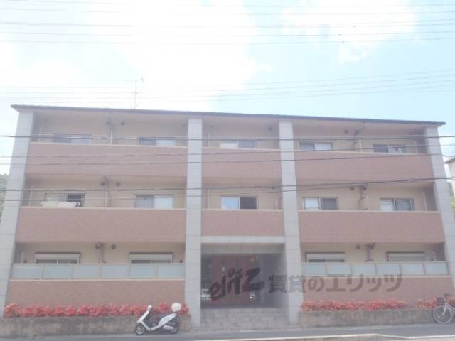 キャトルセゾン嵐山外観写真2