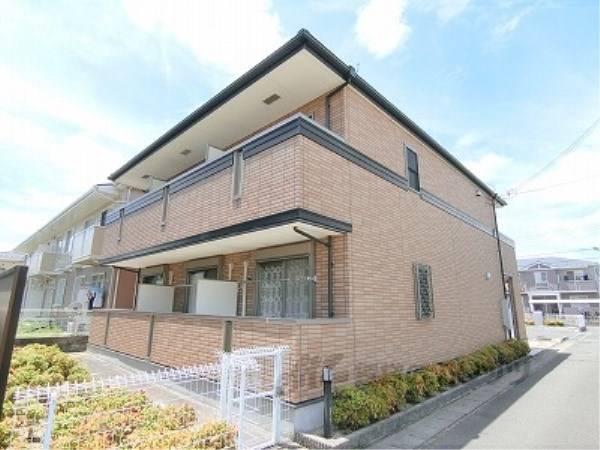 048283の外観写真
