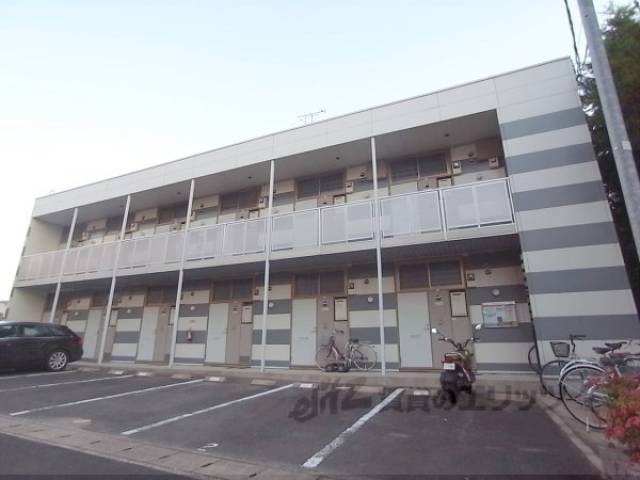 レオパレス松ヶ崎外観写真1